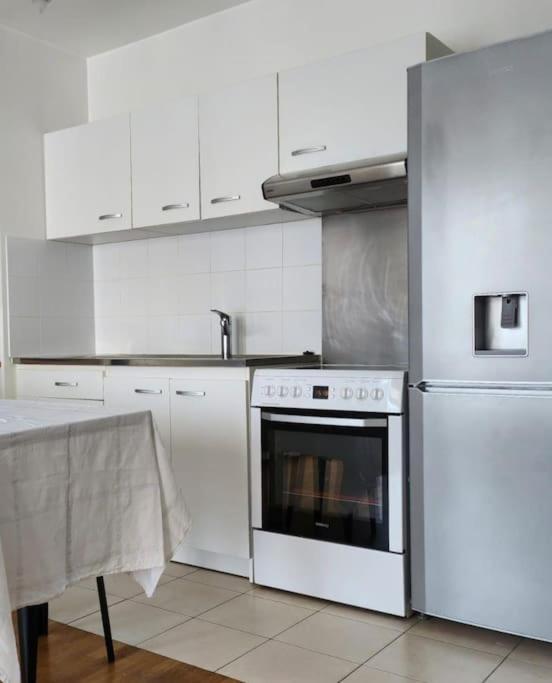 Appartement 2 Pieces 5Min Gare Val D'Europe Parking Inclus Montévrain Dış mekan fotoğraf